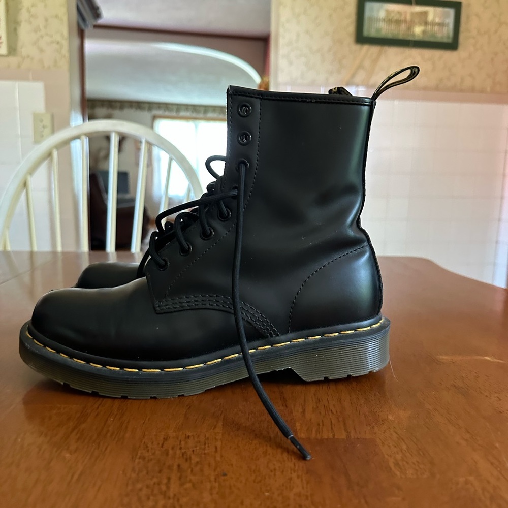 Doc Marten 1460s